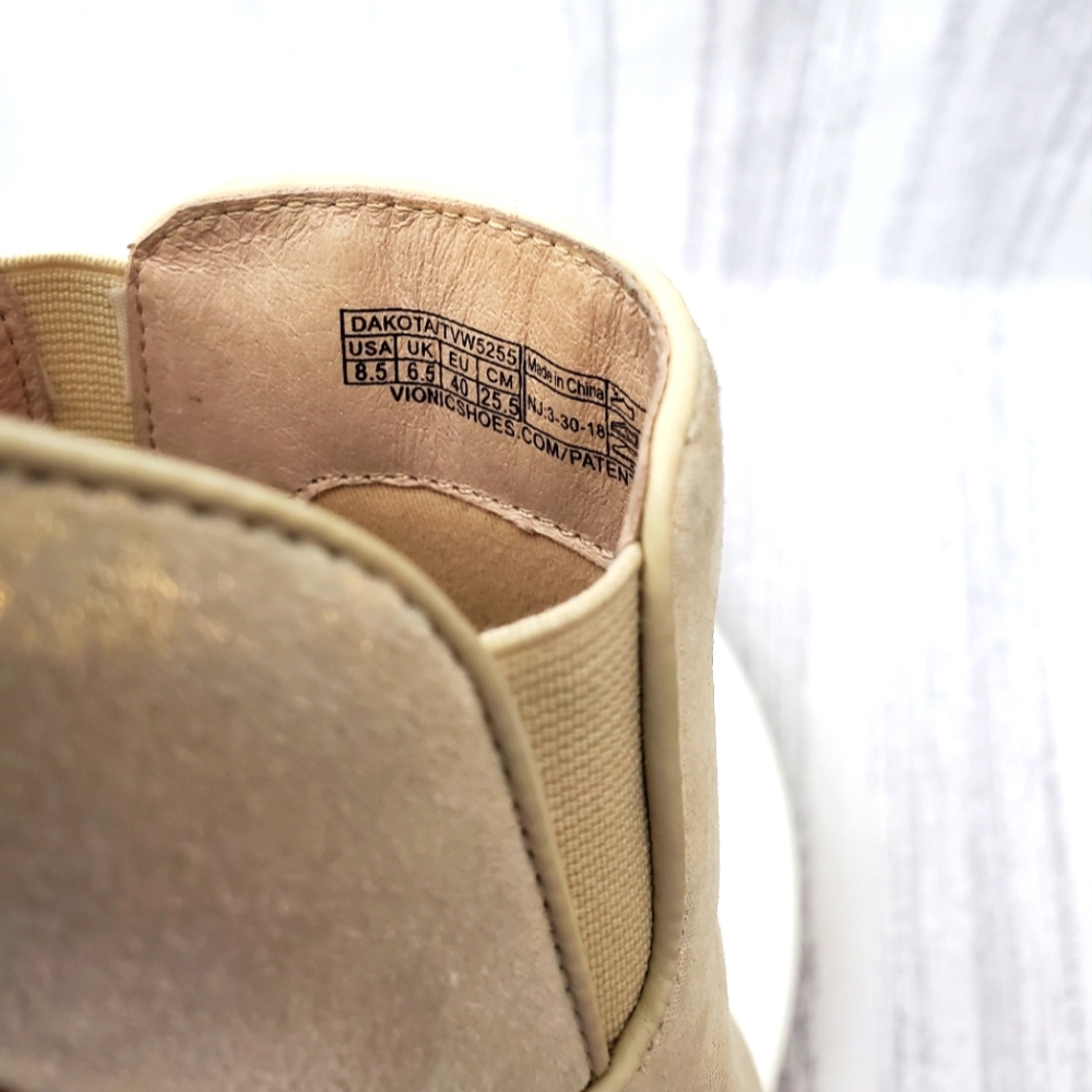 VIONIC Womens Dakota Light Gold Slip On Clog Sneaker Mule Size 8.5 - Picture 10 of 15